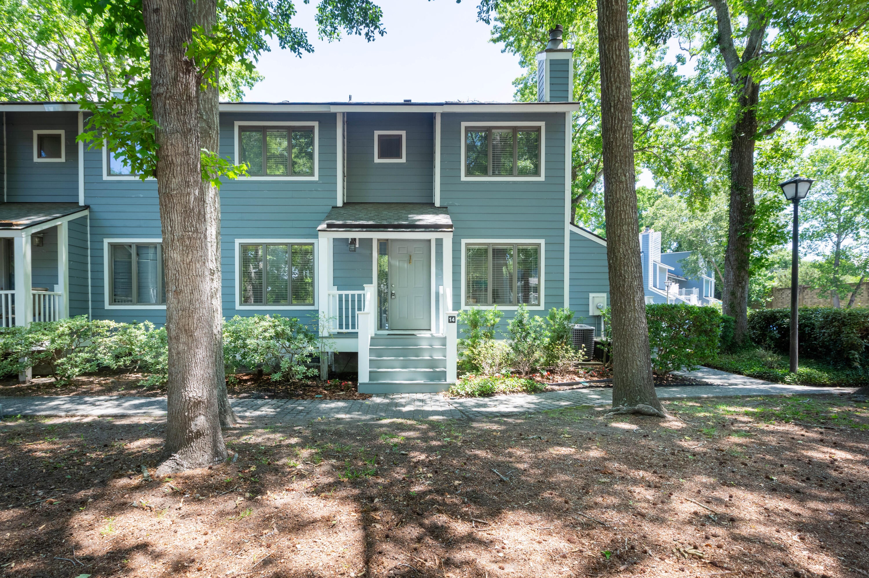 1717 Greystone Apt 14