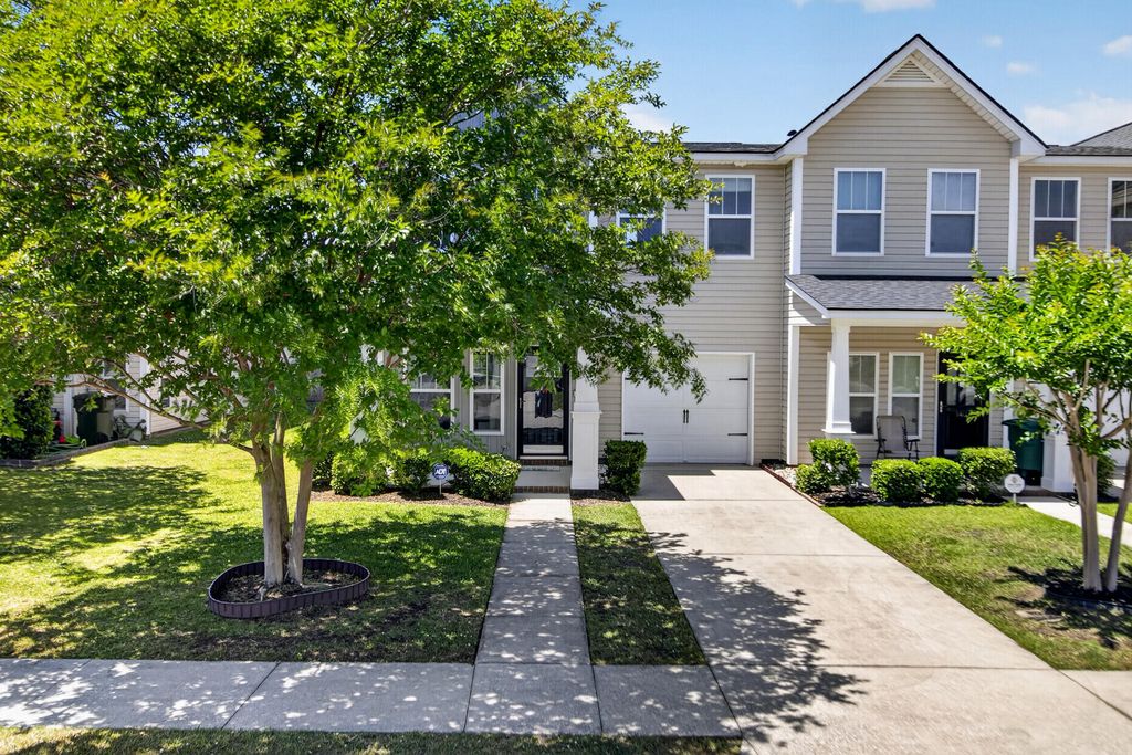Photo of 138 Kirkland Street, Goose Creek, SC 29445 (MLS # 26012911)