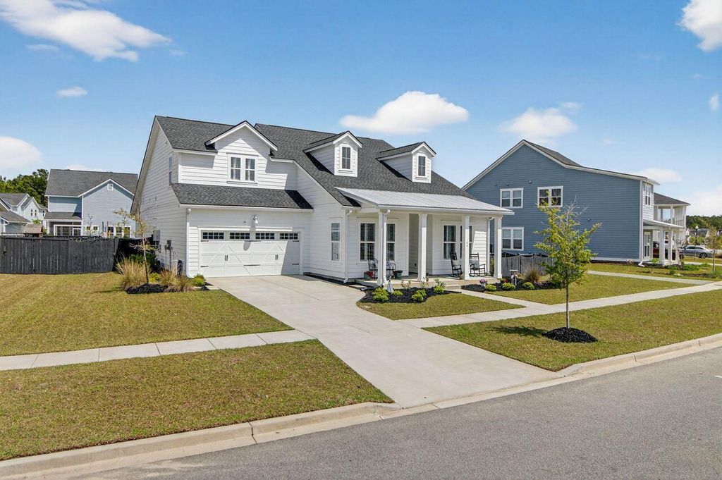Photo of 188 Helena Park Drive, Summerville, SC 29486 (MLS # 26013871)