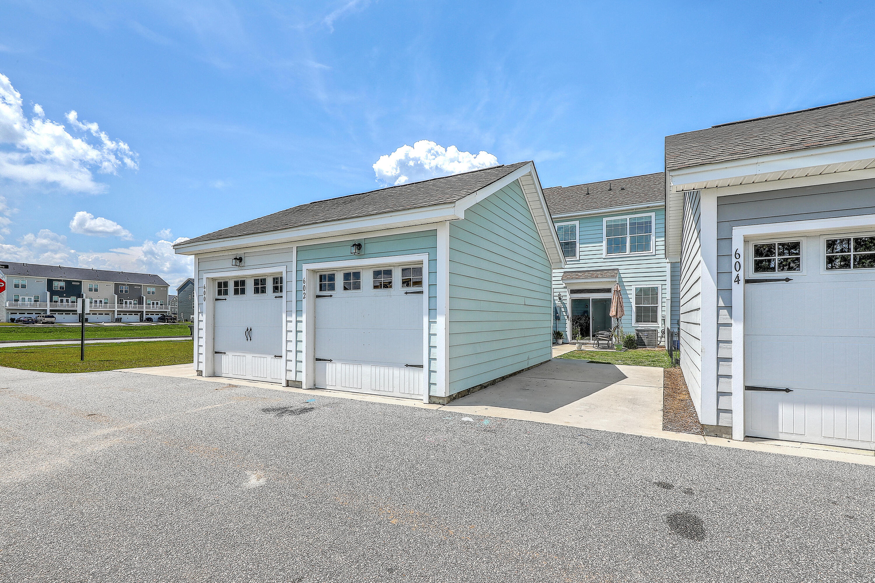 602 Ravensridge Lane