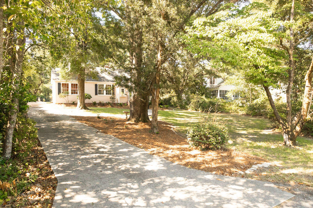 212 Valley Street