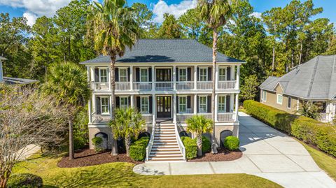 A home in Mount Pleasant