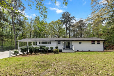 Photo of 107 Woodland Drive, Summerville, SC 29485 (MLS # 26024417)