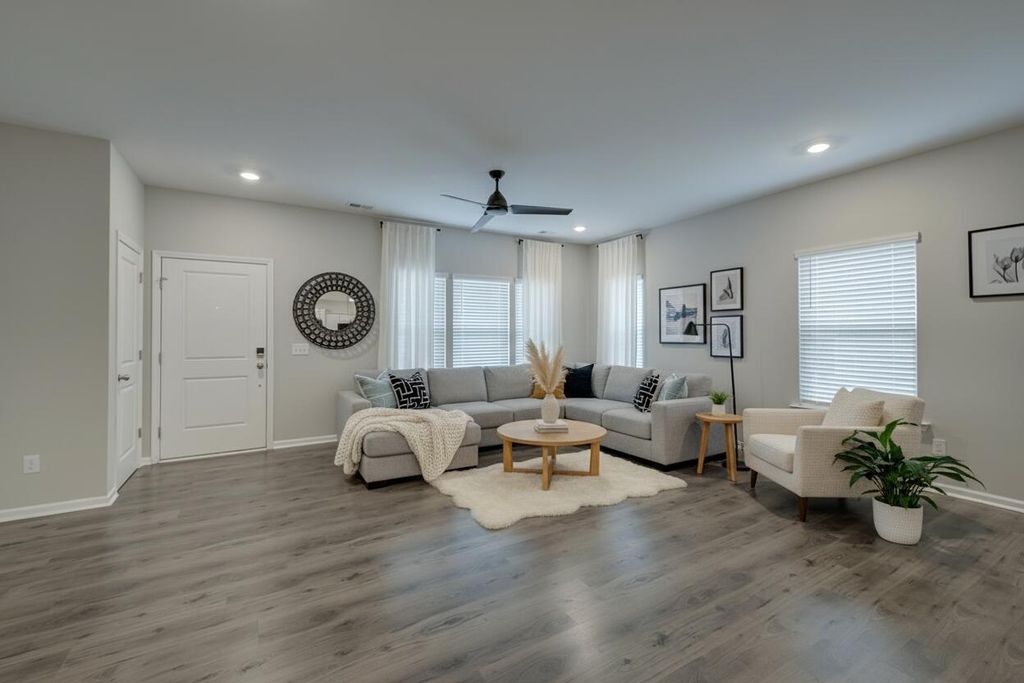 Photo of 240 Godwit Drive, Summerville, SC 29486 (MLS # 26003250)