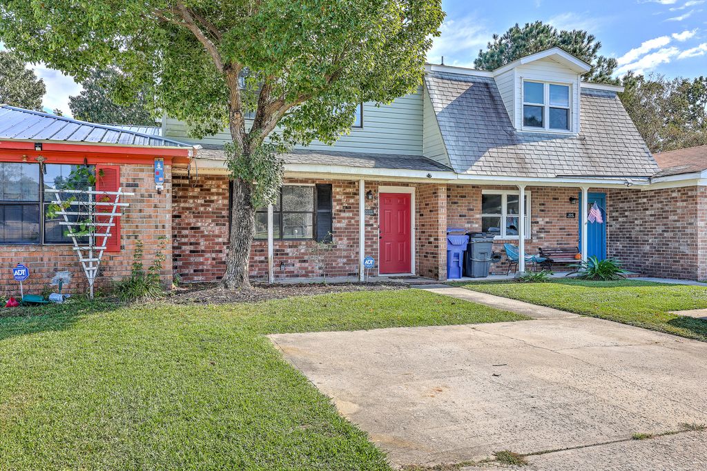 Photo of 5039 Popperdam Creek Drive, North Charleston, SC 29418 (MLS # 25030494)