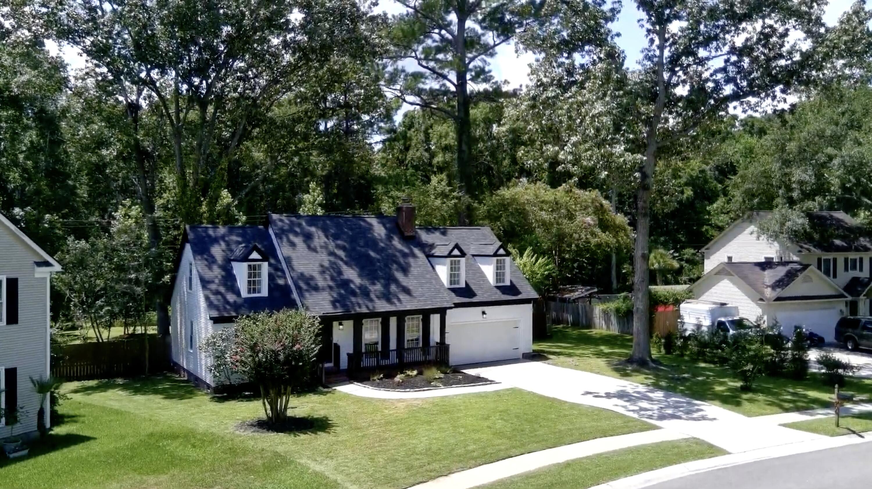 906 Essex Drive