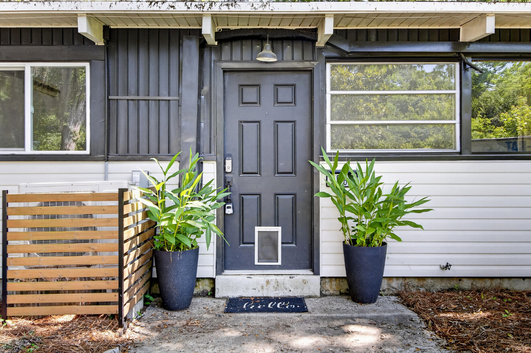 1986 Raina Street