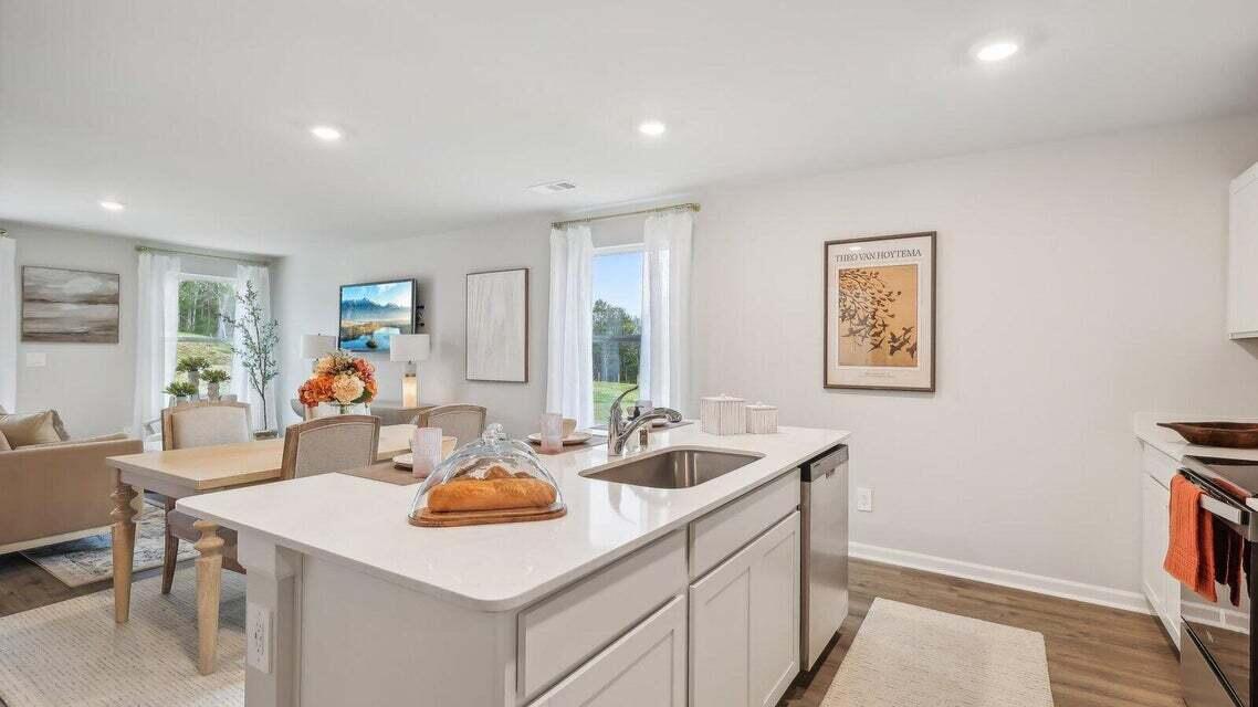 8865 Shovelnose Court