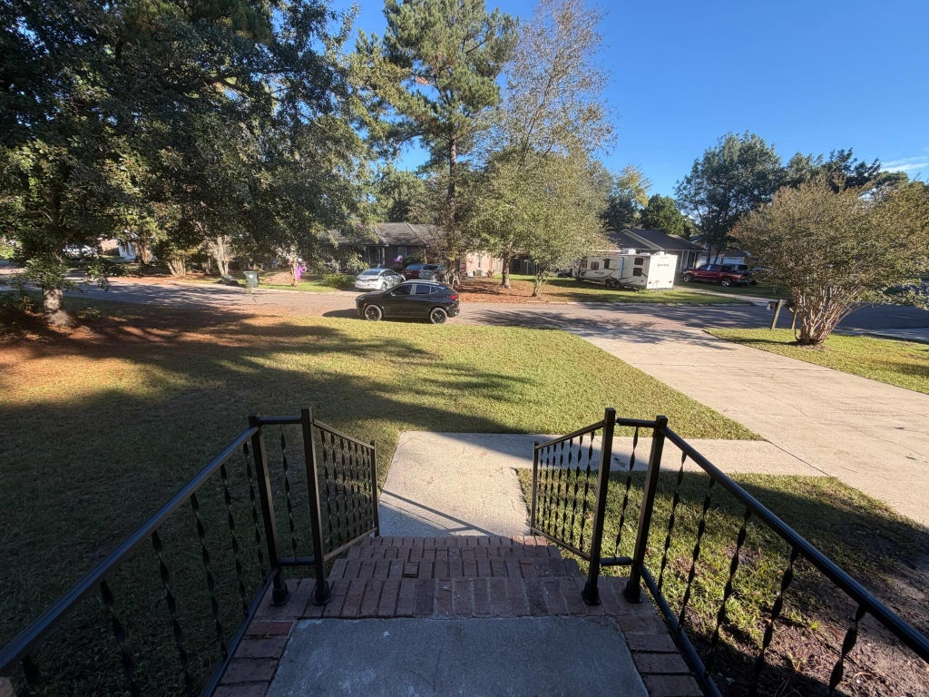 Photo of 108 Sandtrap Road, Summerville, SC 29483 (MLS # 26028257)