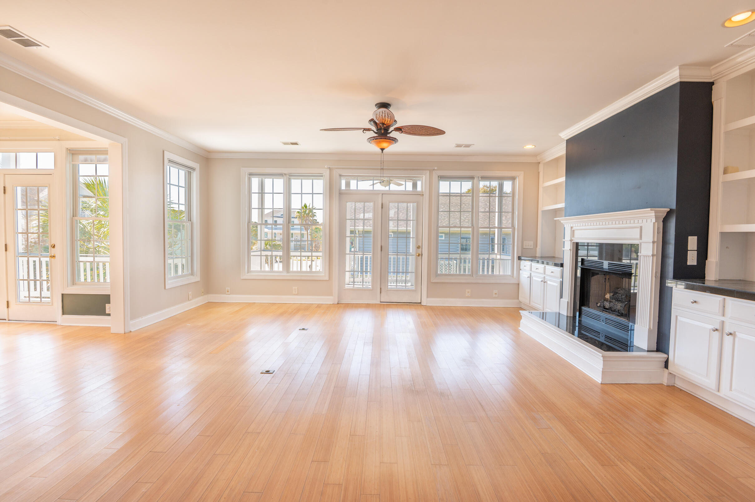 2107 Club View Court