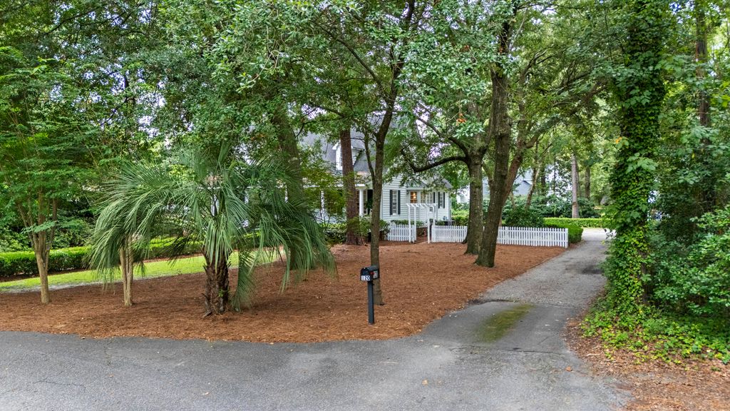 Photo of 120 Sasportas Lane, Summerville, SC 29483 (MLS # 25021765)