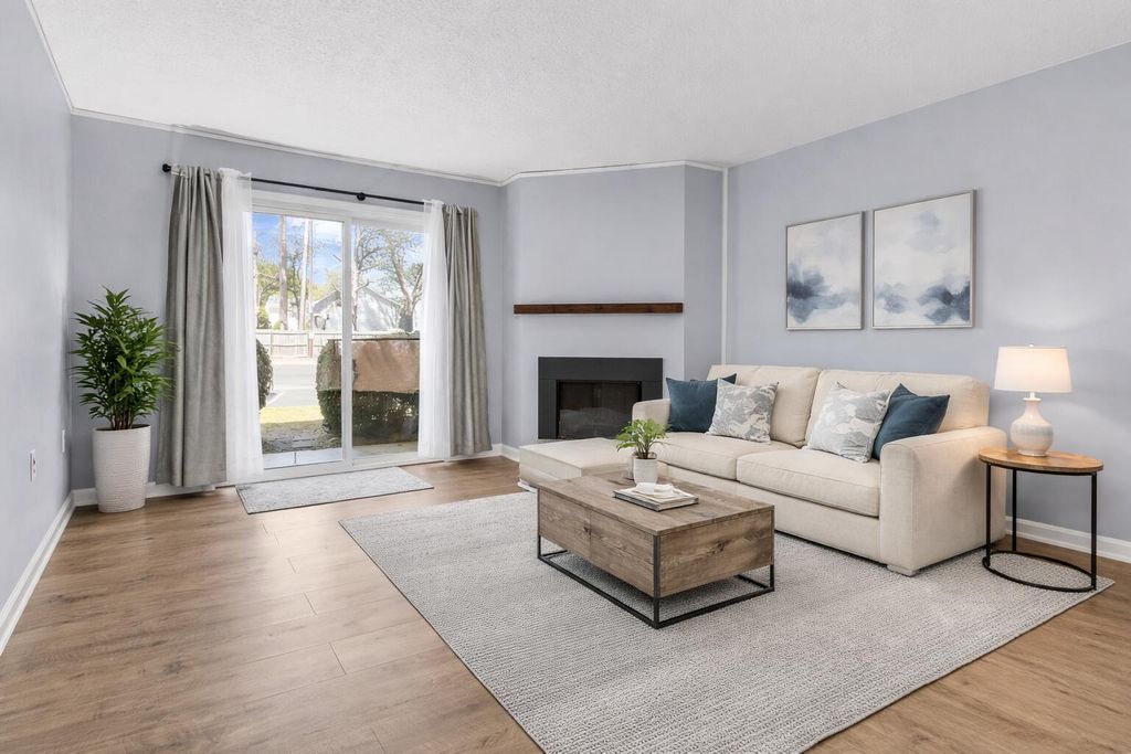 Photo of 1402 Camp Road #Apt 8a, Charleston, SC 29412 (MLS # 26009510)