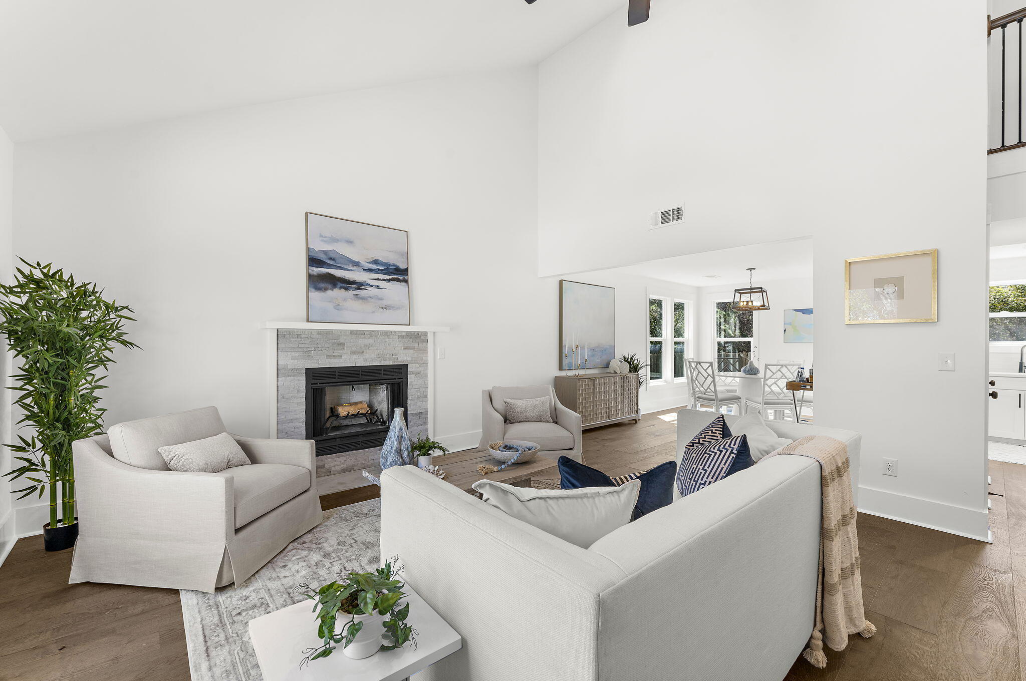 1483 Diamond Boulevard