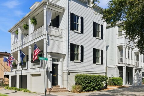 3 Dereef Court Charleston SC 29403