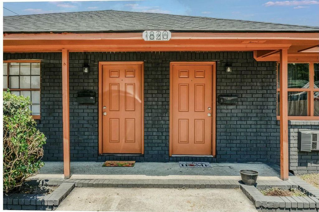 Photo of 1820 Iris Street, North Charleston, SC 29405 (MLS # 26007564)