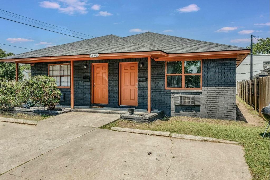 Photo of 1820 Iris Street, North Charleston, SC 29405 (MLS # 26007564)