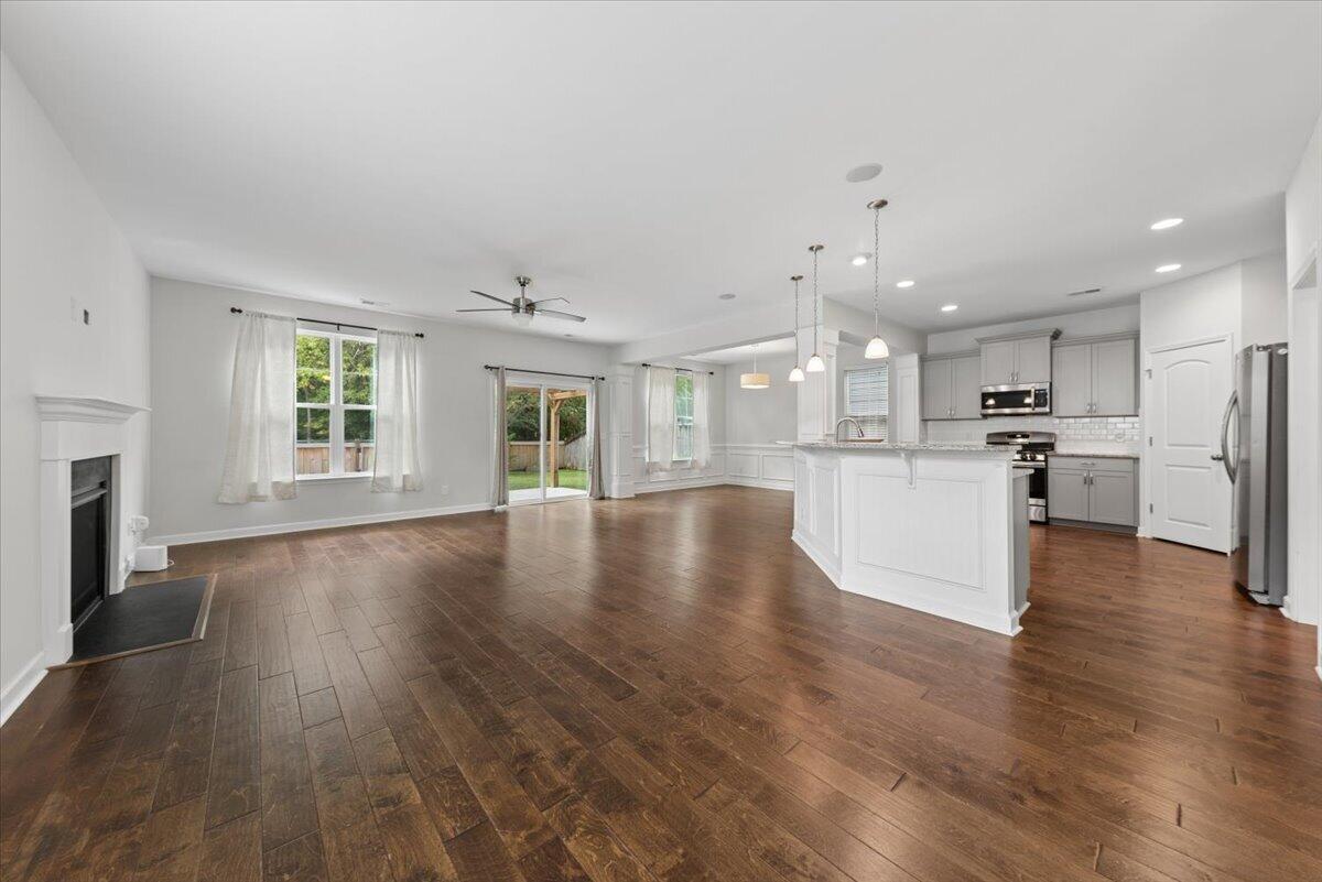 3135 Mulan Lane