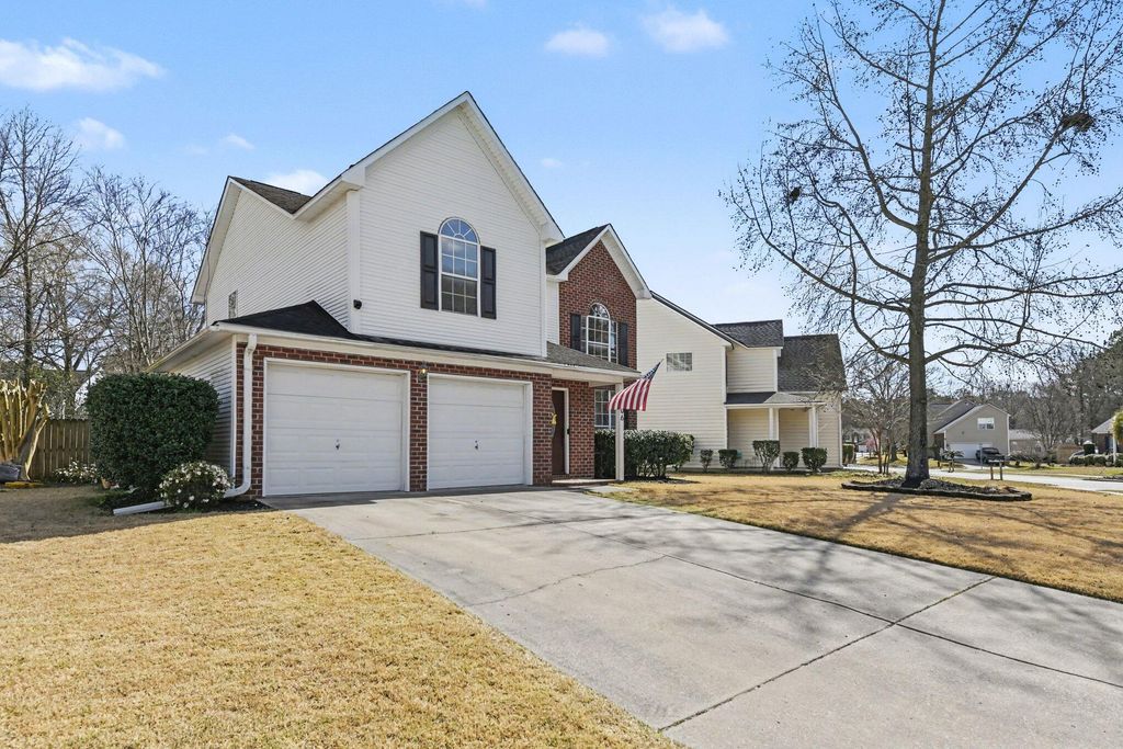 Photo of 106 Preston Court, Goose Creek, SC 29445 (MLS # 26006726)