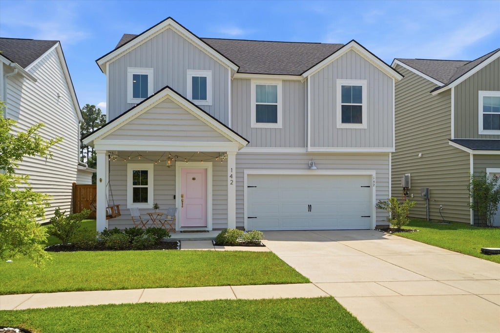 Photo of 142 Wood Sage Run, Summerville, SC 29485 (MLS # 26021824)