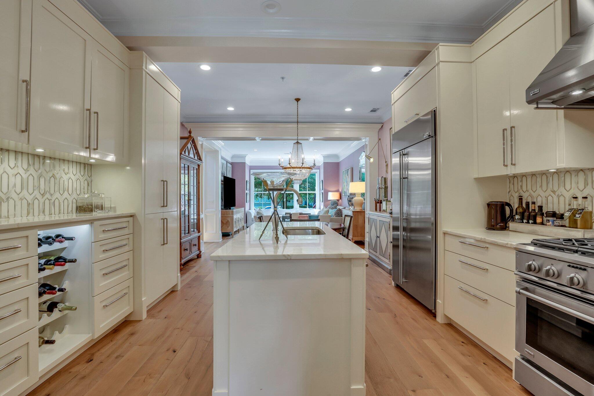 View Mount Pleasant, SC 29466 townhome