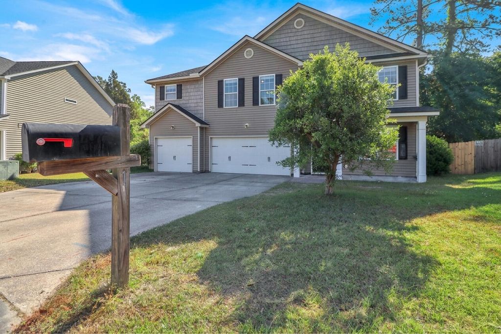 Photo of 126 Mateo Court, Summerville, SC 29483 (MLS # 26011813)