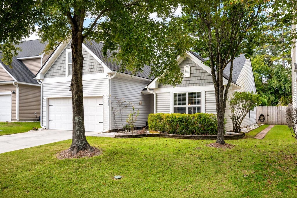 Photo of 2011 Asher Loop, Summerville, SC 29485 (MLS # 26027466)