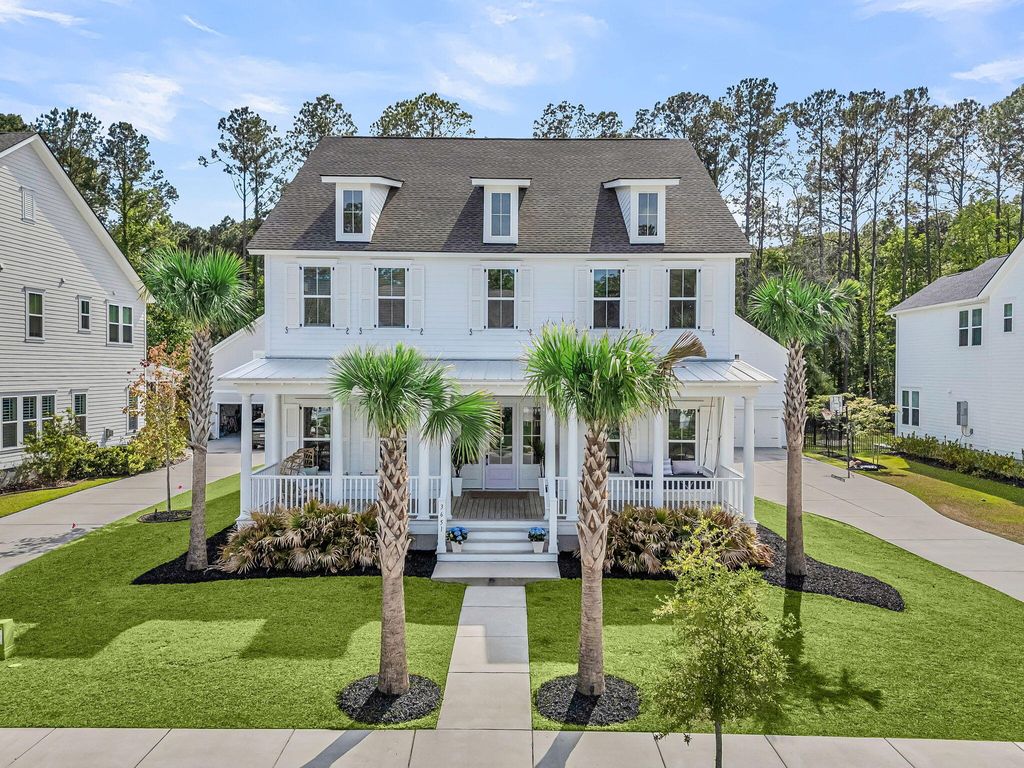 Photo of 3651 Goodwater Street, Mount Pleasant, SC 29466 (MLS # 26012408)