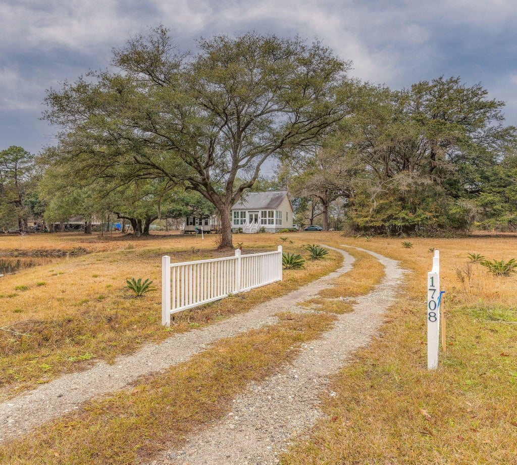 Photo of 1708 Boyd N Hayes Road, Johns Island, SC 29455 (MLS # 26024052)