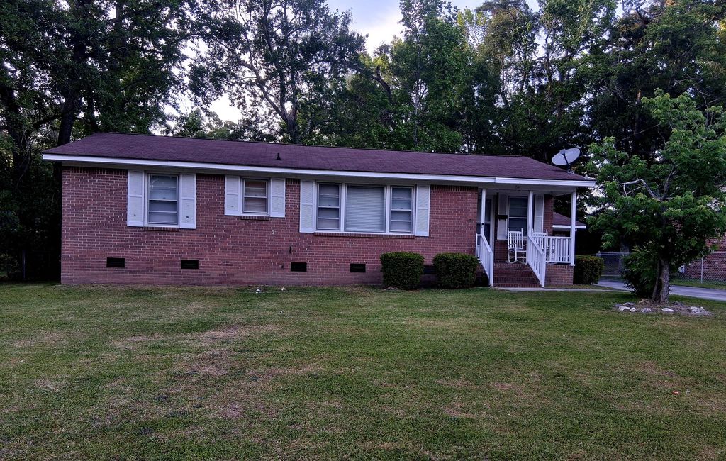 Photo of 841 Adden Street, Orangeburg, SC 29115 (MLS # 26011302)