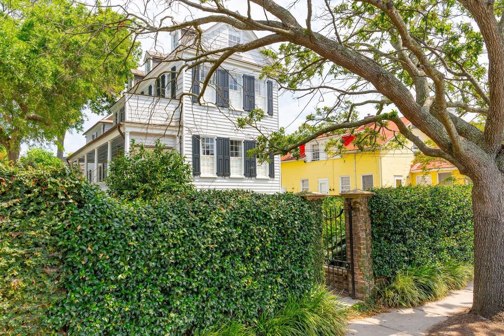 Photo of 26 Mary Street, Charleston, SC 29403 (MLS # 26001738)