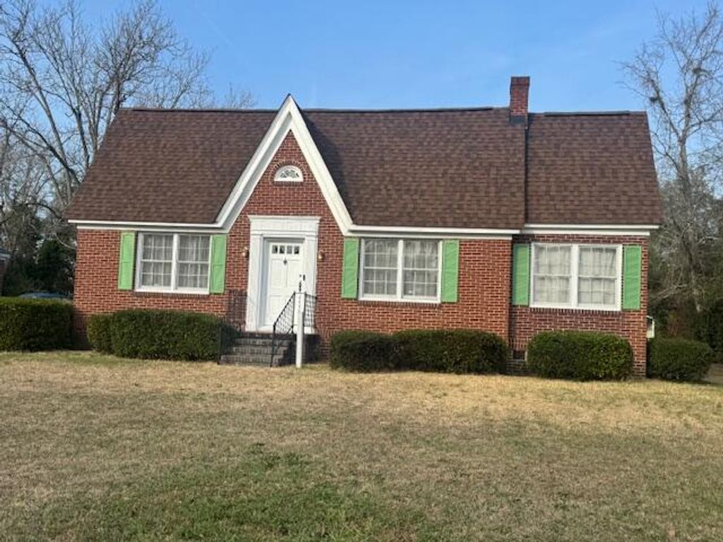 Photo of 630 Highland Street, Orangeburg, SC 29115 (MLS # 26004946)