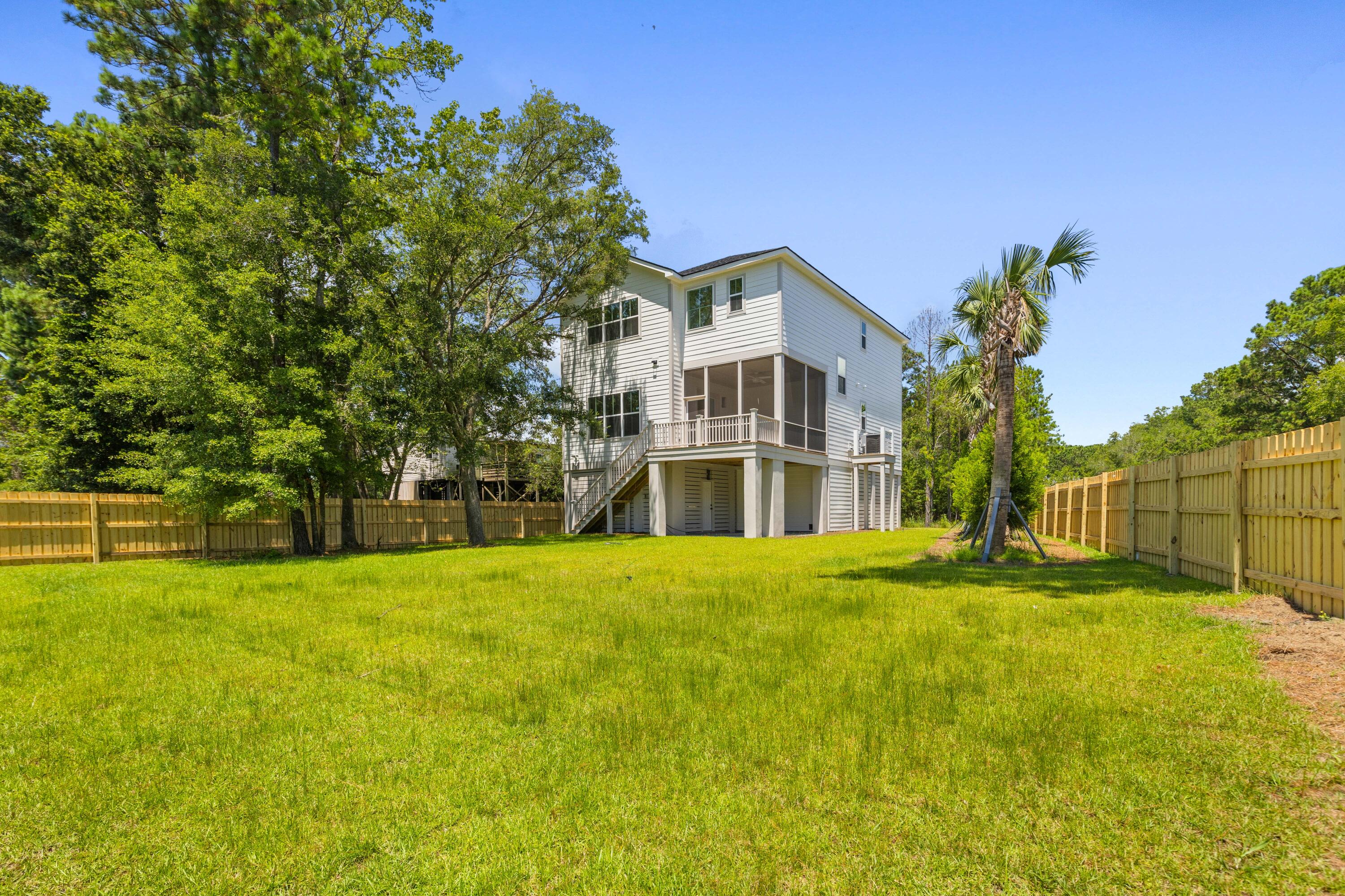 1615 Macoma Road