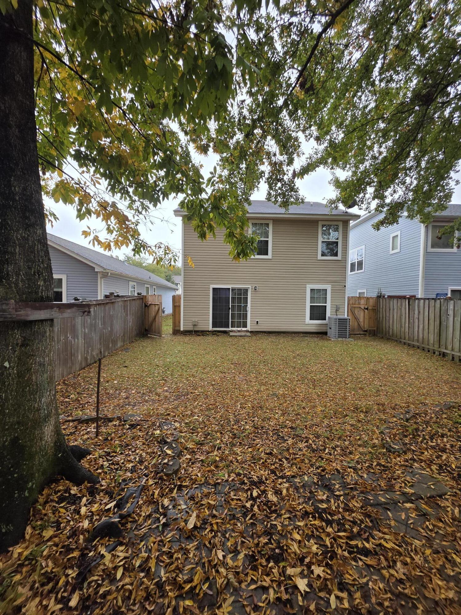 8896 Arbor Glen Drive