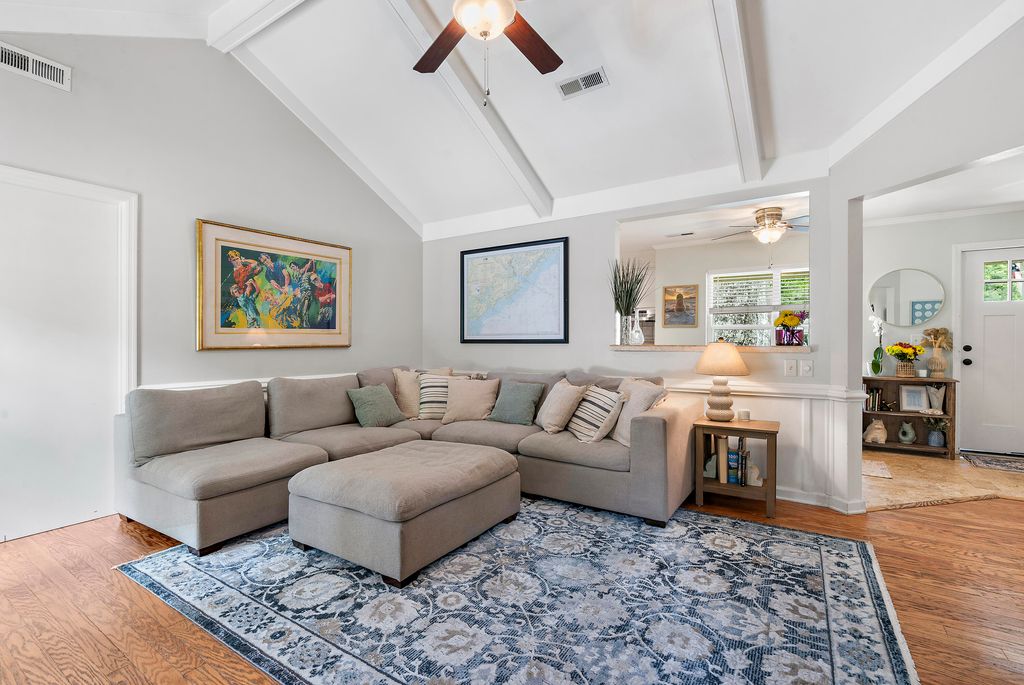 Photo of 1027 Yorktown Drive, Charleston, SC 29412 (MLS # 26014052)