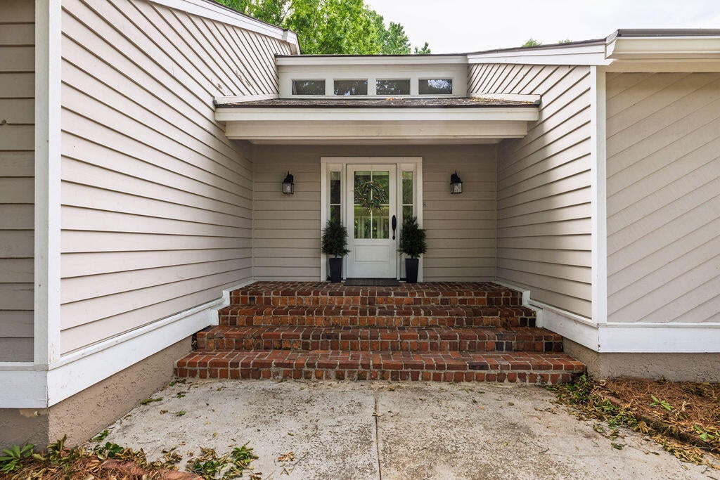1144 Parkway Drive