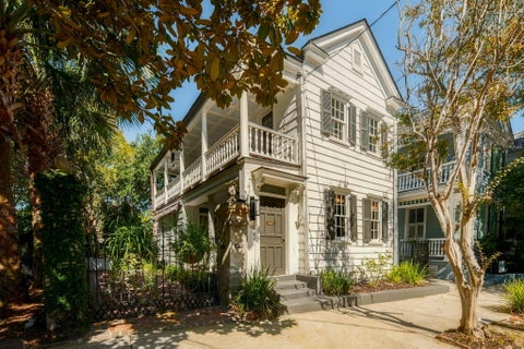 Photo of 60 Warren Street, Charleston, SC 29403 (MLS # 26028881)
