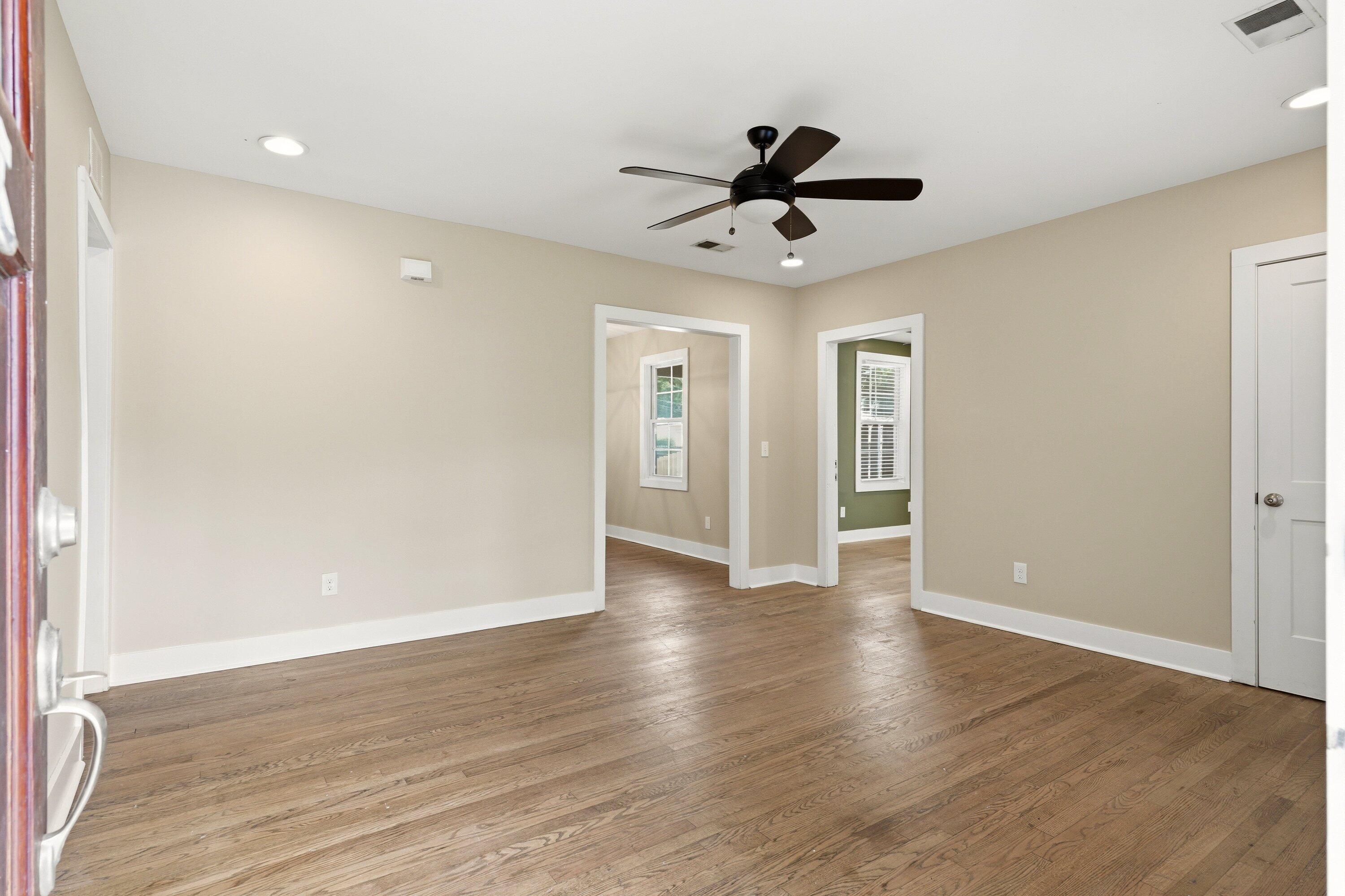 1225 Yeamans Hall Road