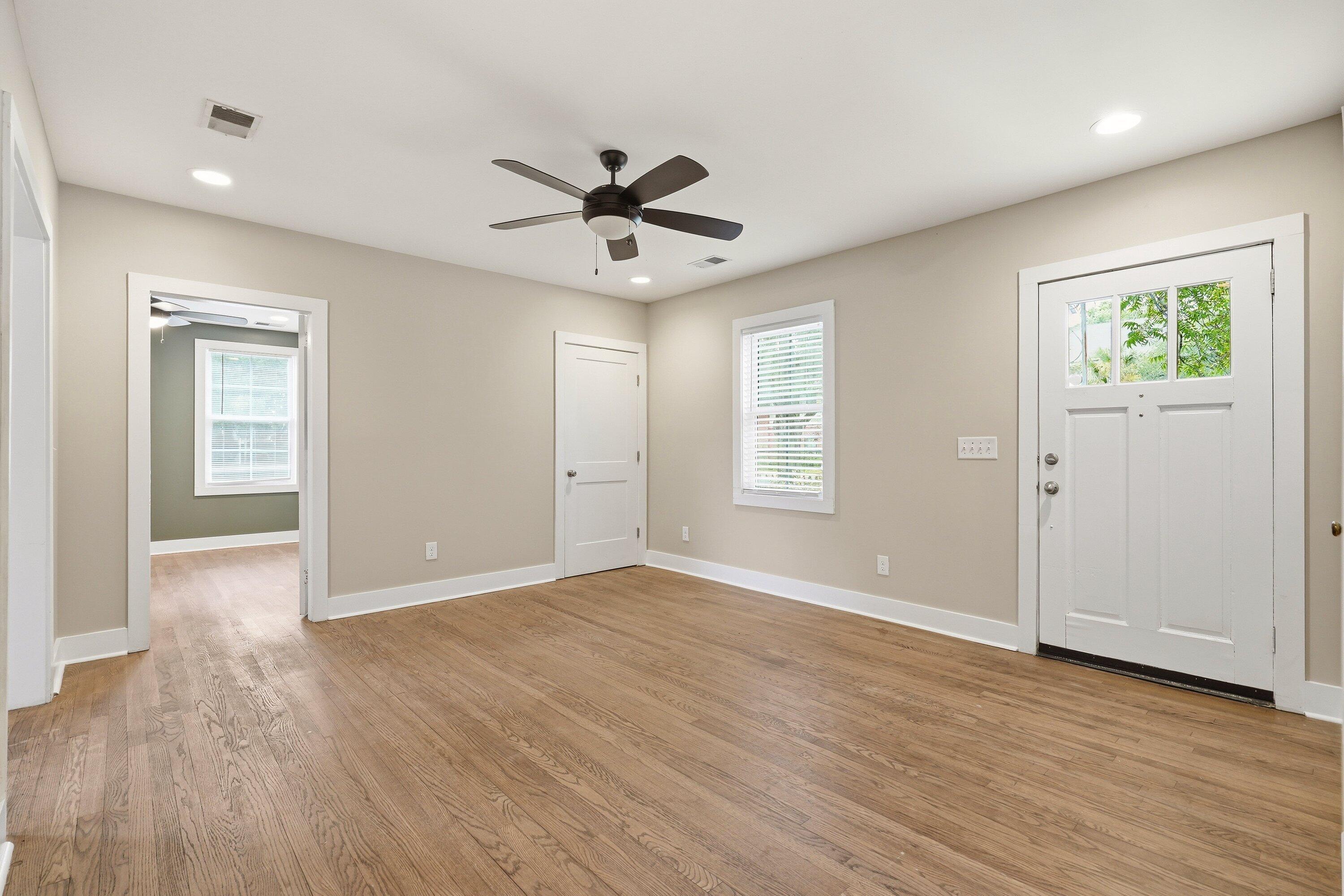 1225 Yeamans Hall Road