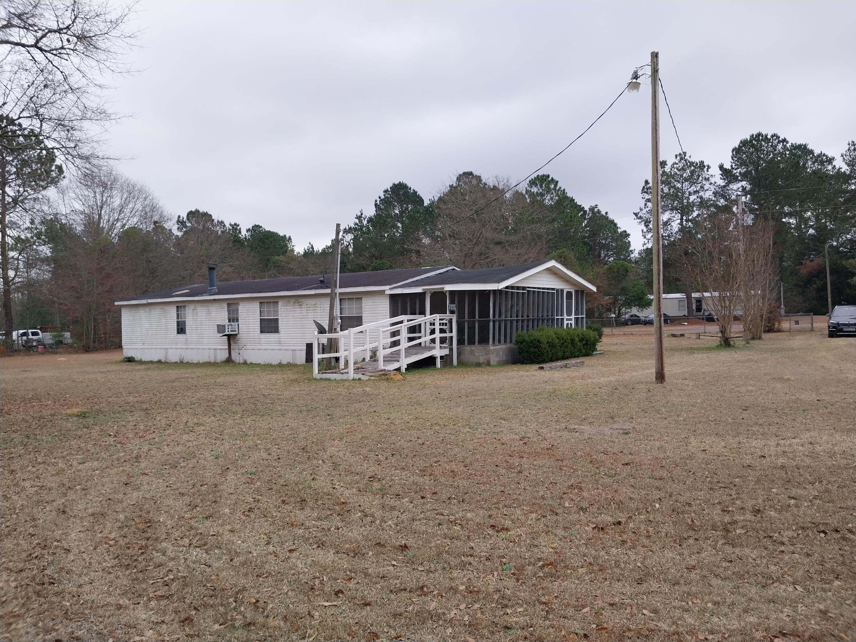 125 Silver Lane