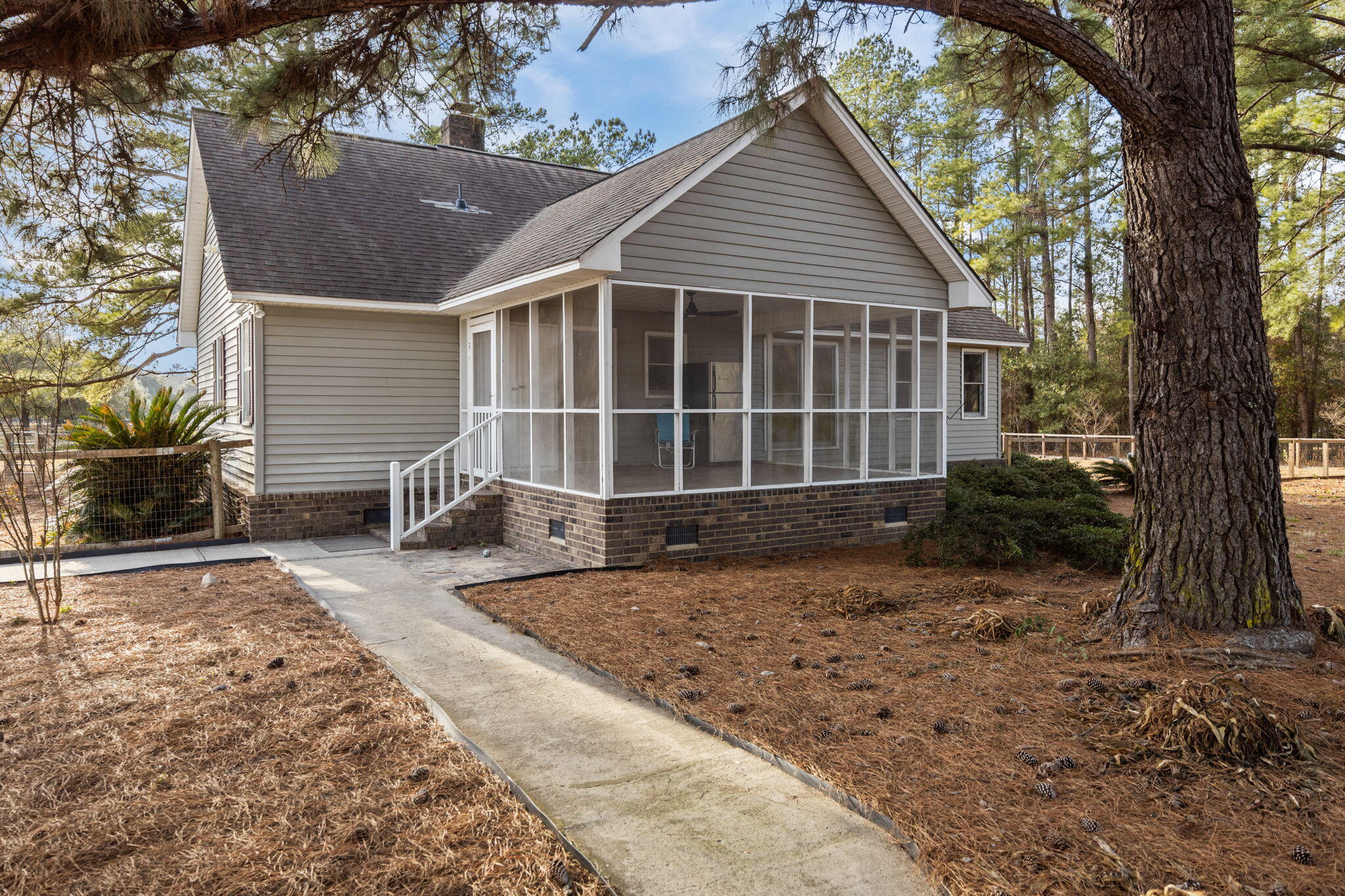 477 Grooms Road