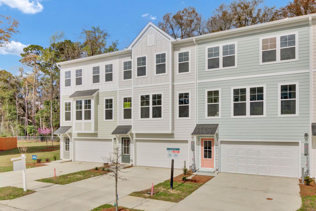 Photo of 412 Caledon Court, Johns Island, SC 29455 (MLS # 26006974)