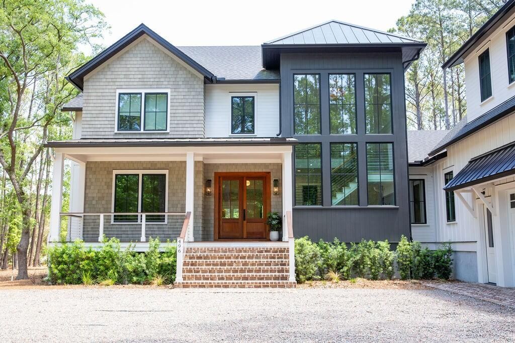 Photo of 496 Commonwealth Road, Mount Pleasant, SC 29466 (MLS # 26013194)