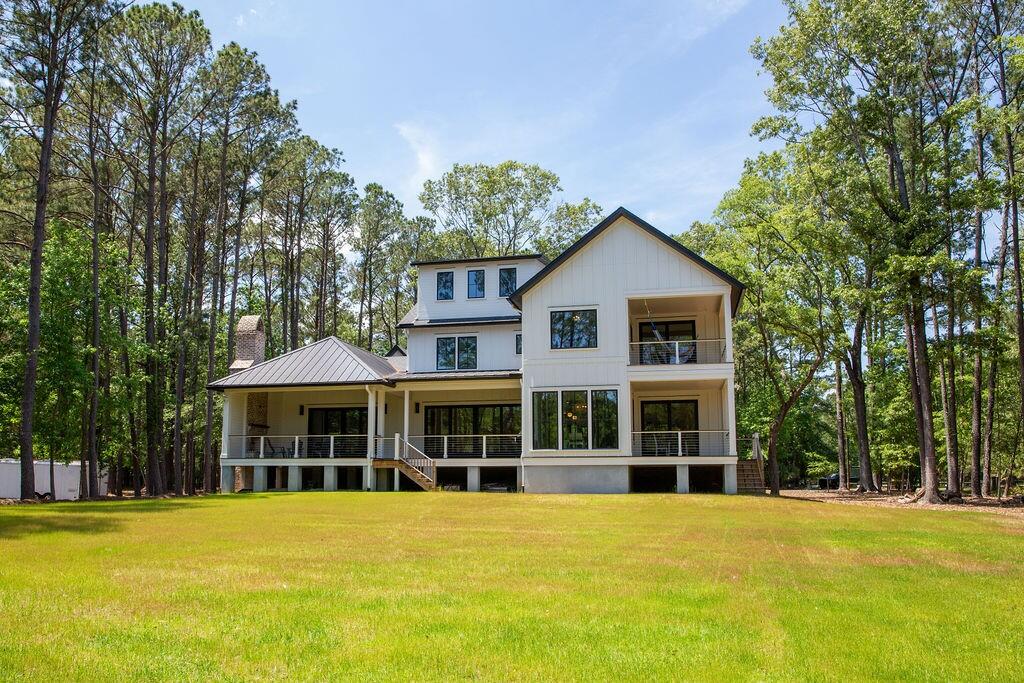 496 Commonwealth Road