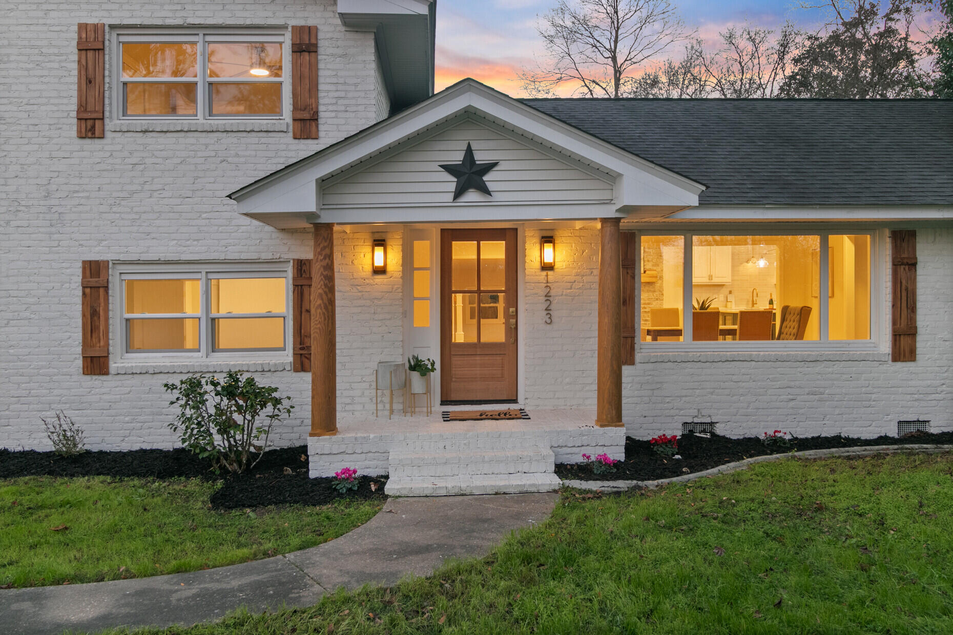 1223 Charlestowne Drive