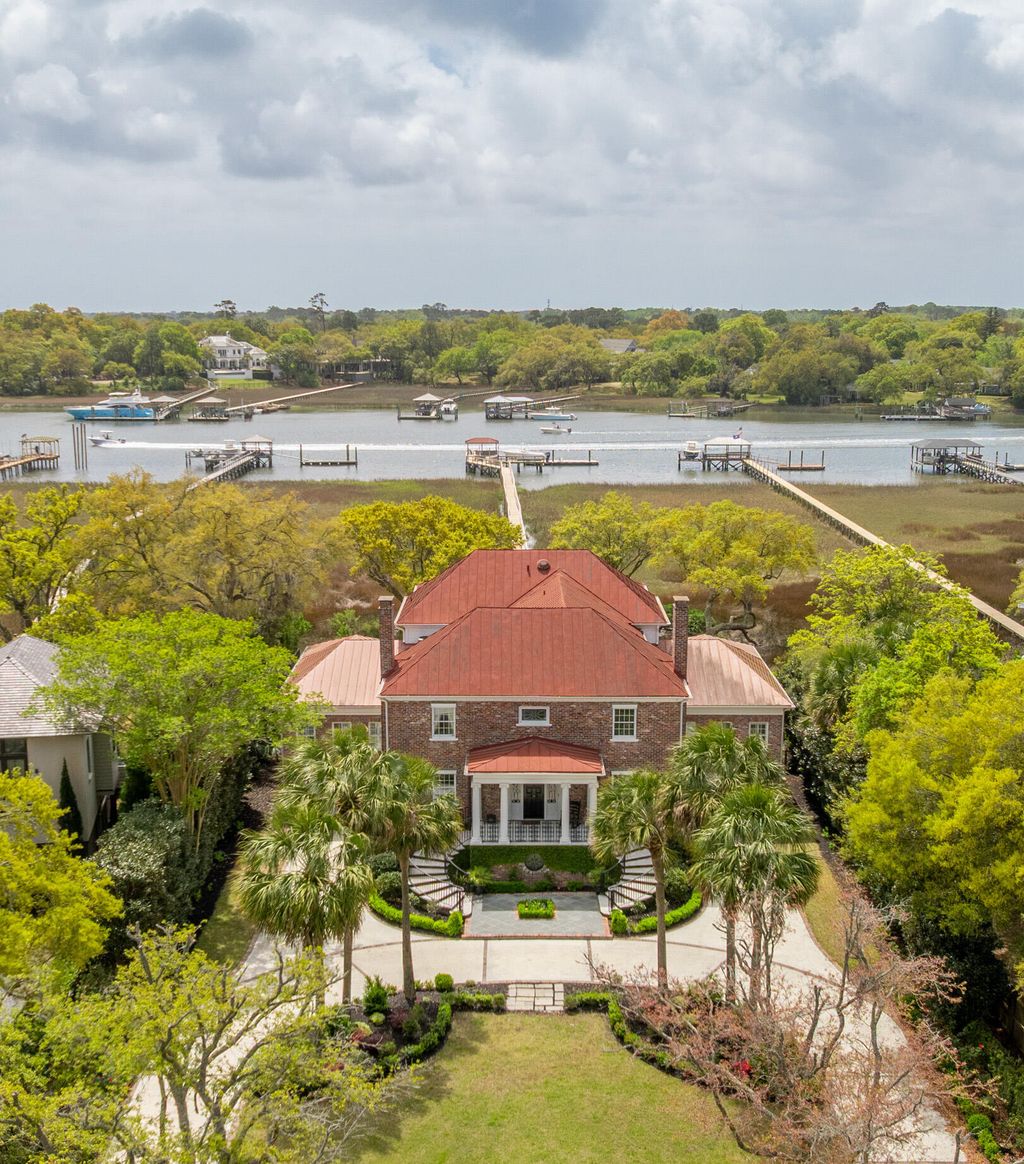 Photo of 13 Broughton Road, Charleston, SC 29407 (MLS # 26006721)