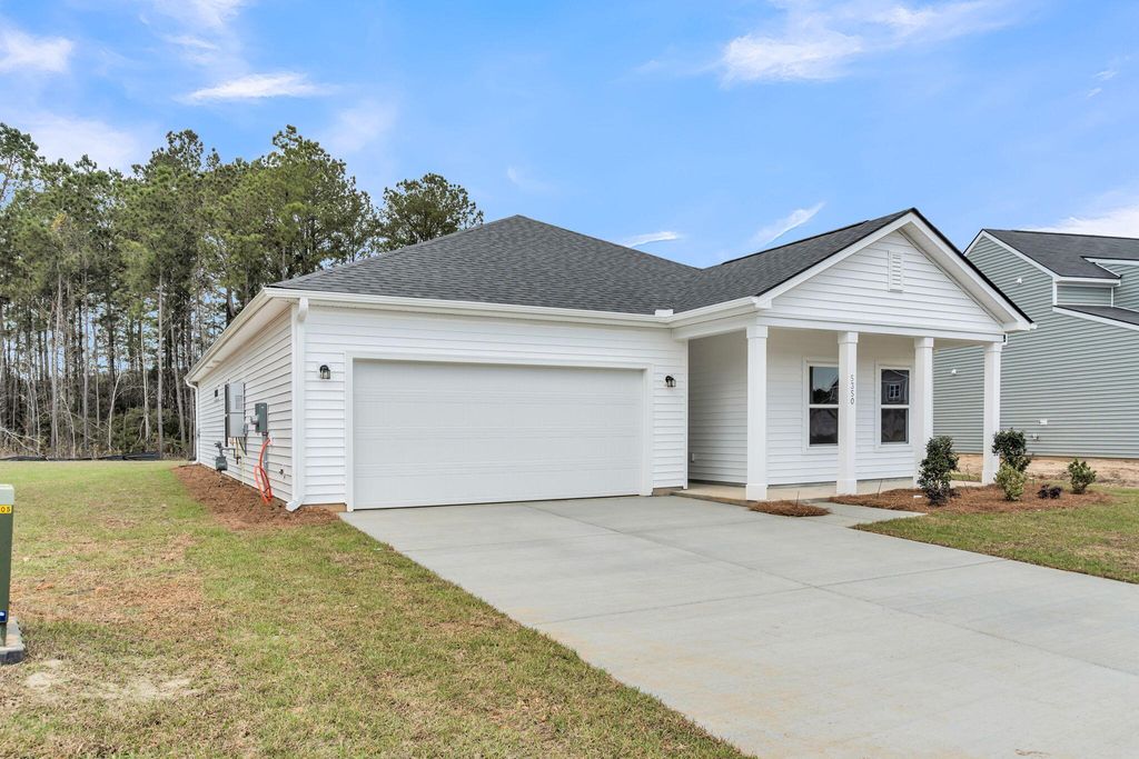 Photo of 5350 Bending Flats Way Drive, Summerville, SC 29485 (MLS # 26004648)