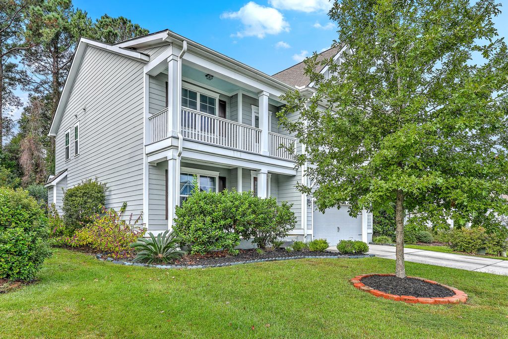Photo of 421 Turnstone Street, Mount Pleasant, SC 29464 (MLS # 25028504)