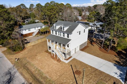 A home in Mount Pleasant