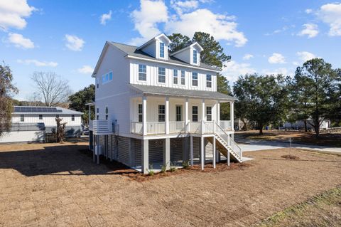 A home in Mount Pleasant