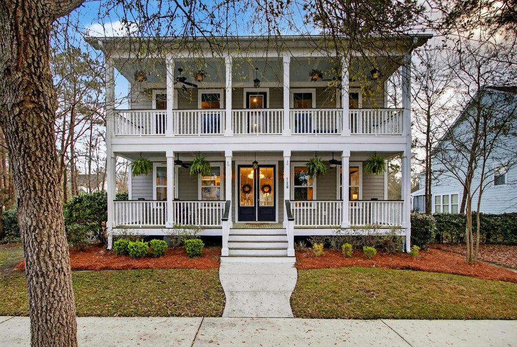 Photo of 128 Red Bay Lane, Summerville, SC 29483 (MLS # 26006748)